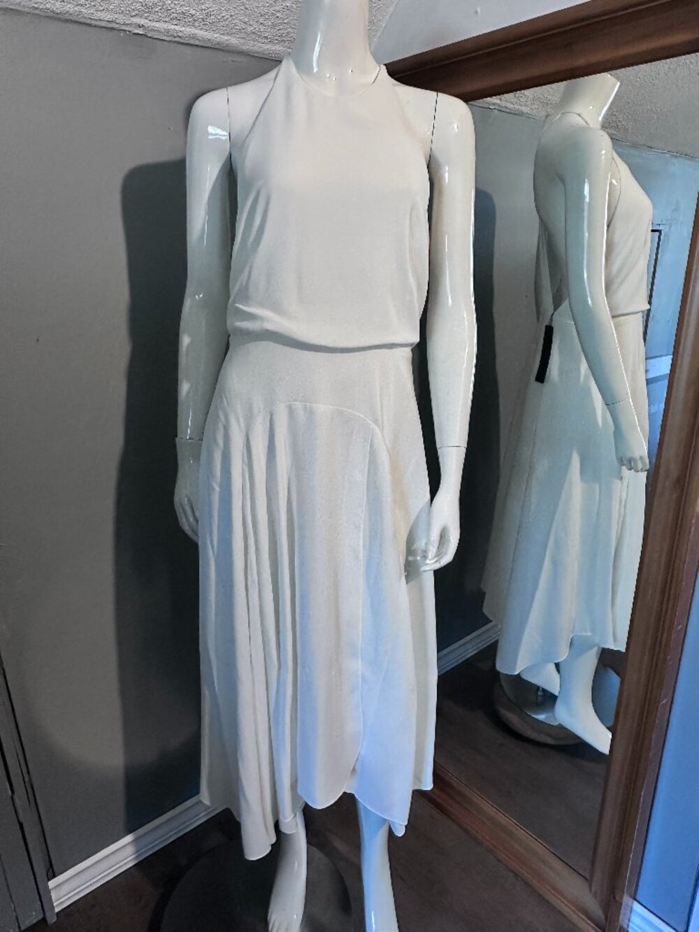 NWT Halston Heritage White Midi Dress Flowy Size 6 Open Back Multi-Strap